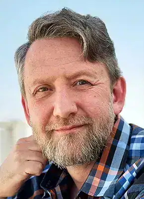 Алексей Шадрин — искусствовед