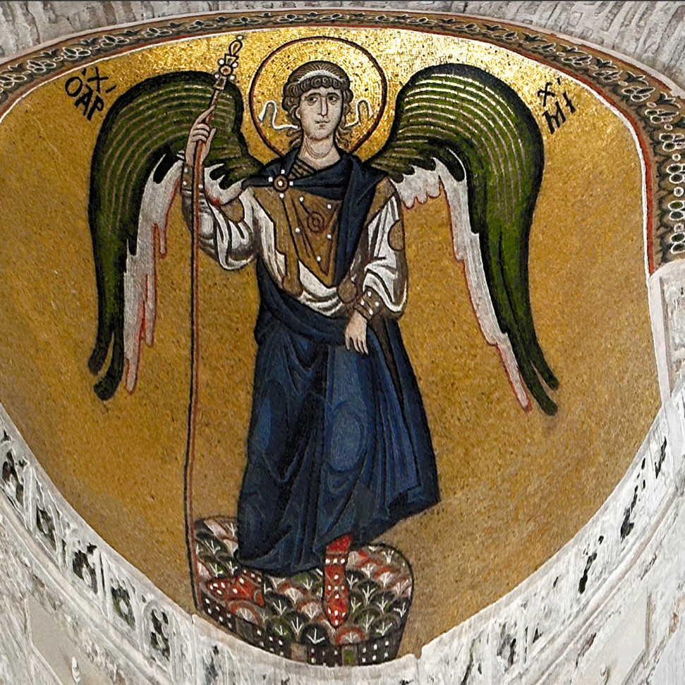 Архангел Михаил