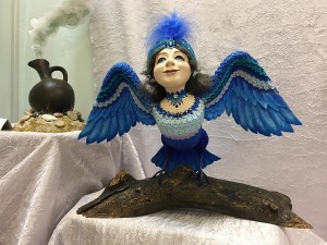 Татьяна Шарф - Птица Сирин, 2018 (текстиль, керамика)