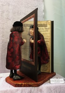 Татьяна Шарф - Ричард III в зеркале истории и литературы, 2018 (текстиль, керамика)