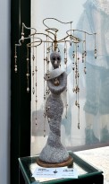 125 Ирина Федотов (Израиль) — Укрытая под дождем, Fun Art Gallery, Яффо, 2023