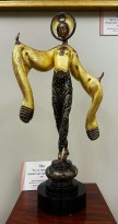 Роман Тыртов (Эрте) — Ива. Часть триптиха 'Азиатские принцессы', 1987 (бронза, патинирование, эмаль, золочение, 345-375).