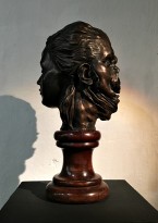 Флоранс Обрехт, Аксель Пахлави - Душа, 2005-06 (бронза, орех) вид сбоку